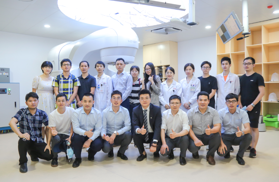 新技术 新突破！Hold住移动肿瘤——实现精准“打击” 瓦里安呼吸运动管理专题培训在我院隆重举行