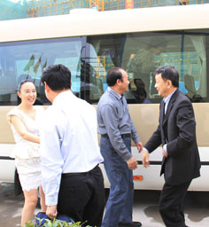 广州中医药大学王省良校长率校领导来我院考察
