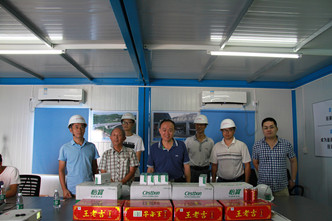 【爱心】炎炎夏日送清凉，酷暑清凉舒人心