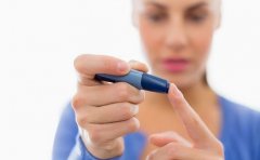 糖尿病并发症早期8大症状千万要警惕，你身上有吗？