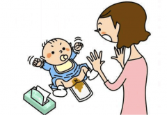 小儿秋季腹泻高发，教你正确应对办法，让宝宝少受罪！